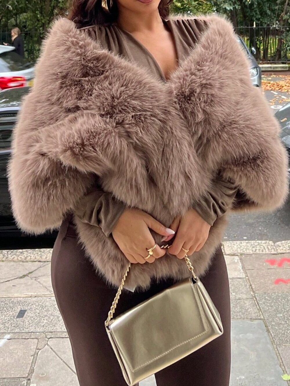 Camel Preppy Women's Faux Fox Fur Collar Elegant Shawl